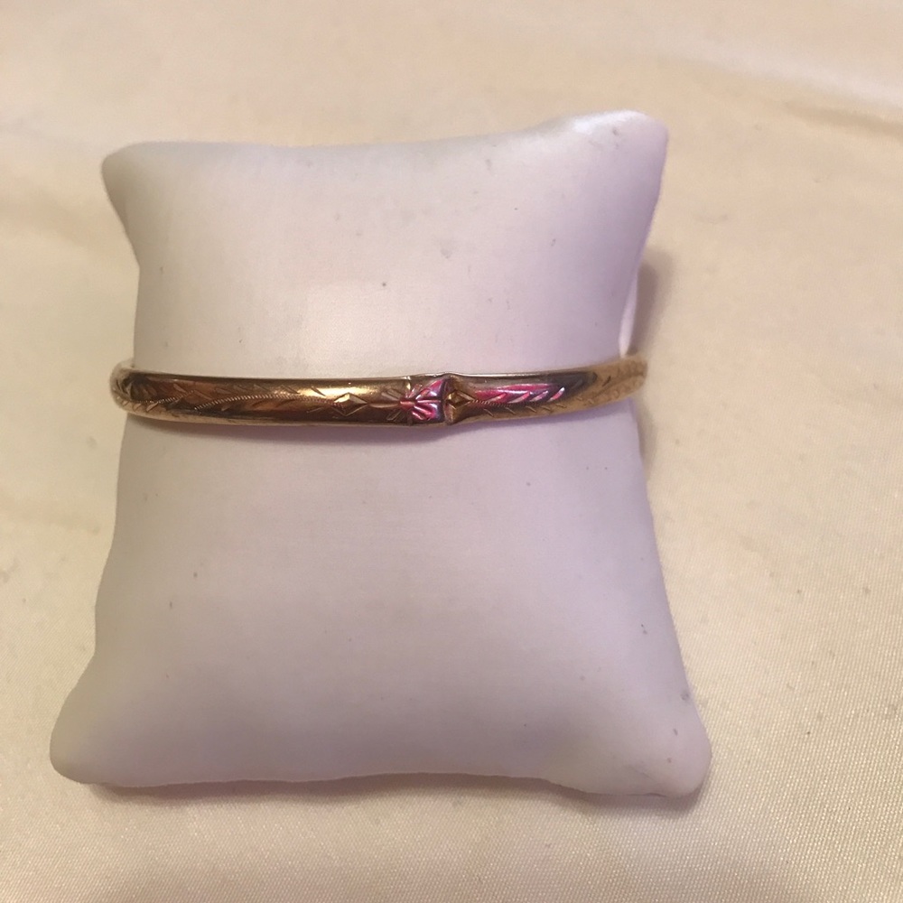 Vintage bangle
